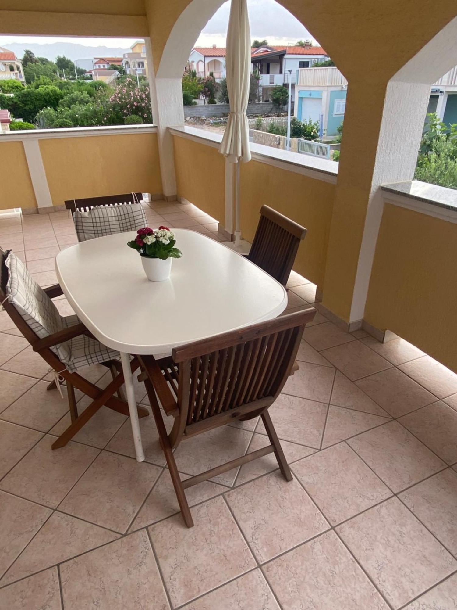 Ferien Haus Evita Auf Insel Vir - Wohnung I ภายนอก รูปภาพ